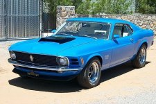 1111678204-i-need-pic-1970-grabber-blue-mach1-70-j.jpg