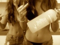 -pearlsandfloral-sexy-girls-vodka-Favim.com-204561.jpg