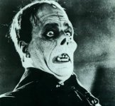 lon-chaney-in-the-phantom-of-the-opera.jpg